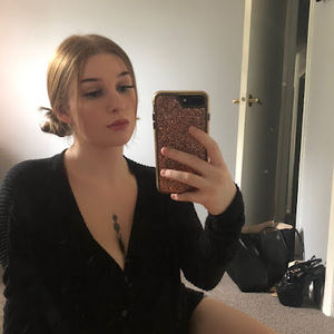 Meet your Posher, Casey
